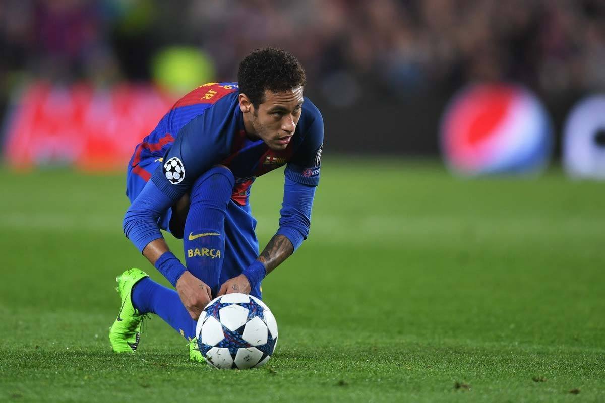 易被逼到边 易被逼到边