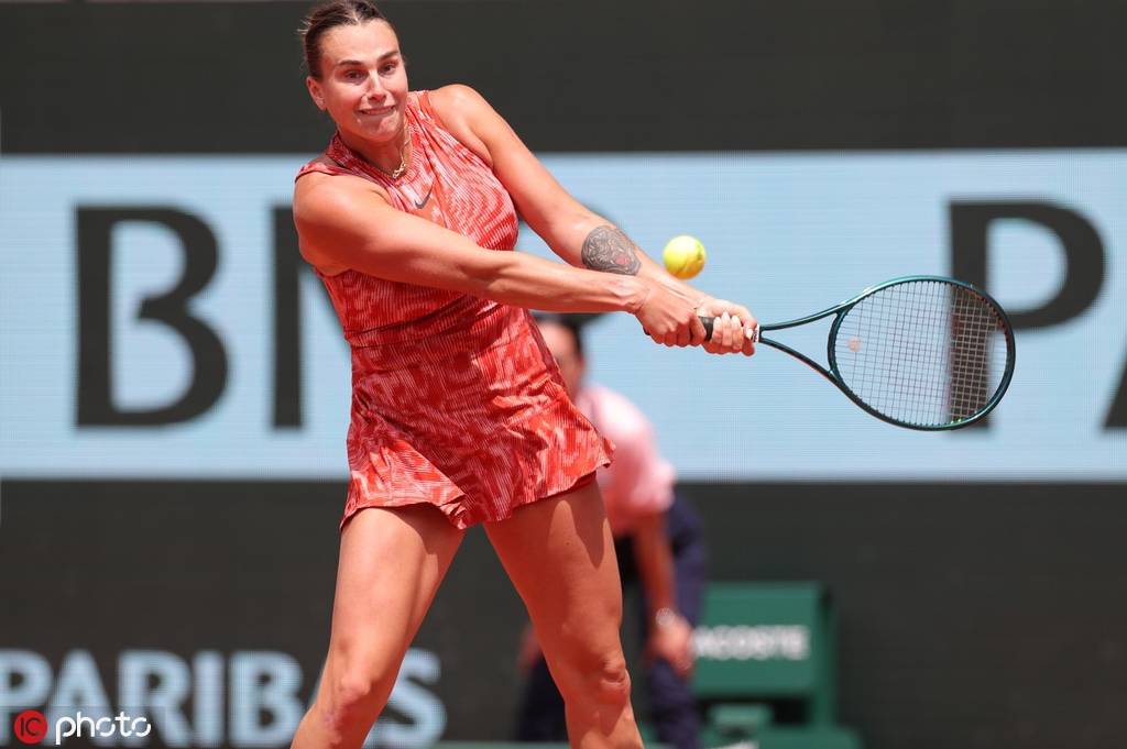 而灰熊在高 而灰熊在高